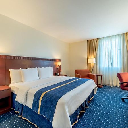 Готель Hodelpa Garden Court Сантьяго-де-лос-Трейнта-Кабальєрос Екстер'єр фото